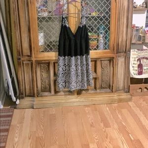 Oscar De La Renta Lingerie- Size Med N.W.O.T